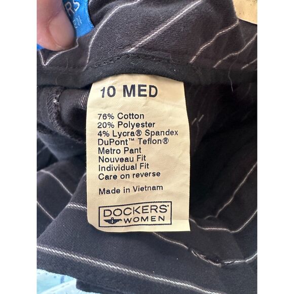 Dockers Women's Pinstripe Metro Dress Pants Size 10 Black Pinstriped Work Office - Picture 3 of 6